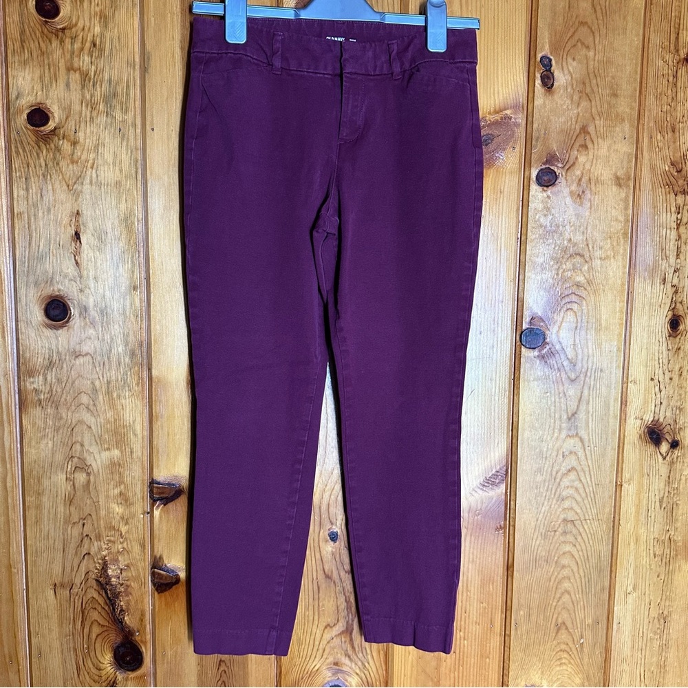 Old Navy Pixie Mid Rise Slim Stretch Pants